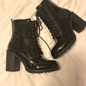 Combat boots brand new